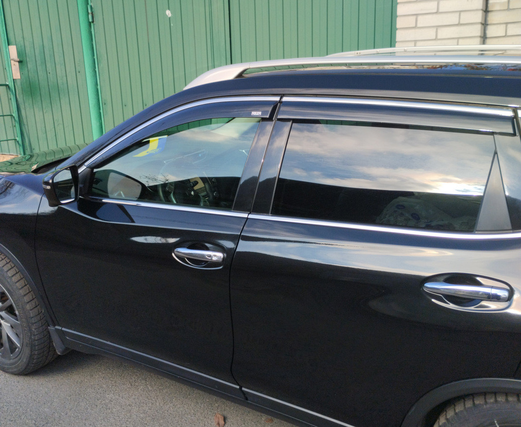Вітровики з хромом (4 шт., Niken) для Nissan X-trail T32 / Rogue 2014-2021 рр, фото 1