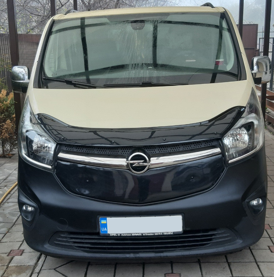 Зимова накладка на решітку Глянцева для Opel Vivaro 2015-2019 рр, фото 1