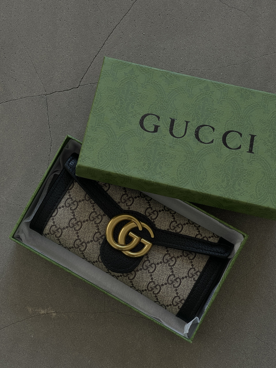 Гаманець жіночий Gucci Marmont чорний великий з коробкою Гуччі, фото 1