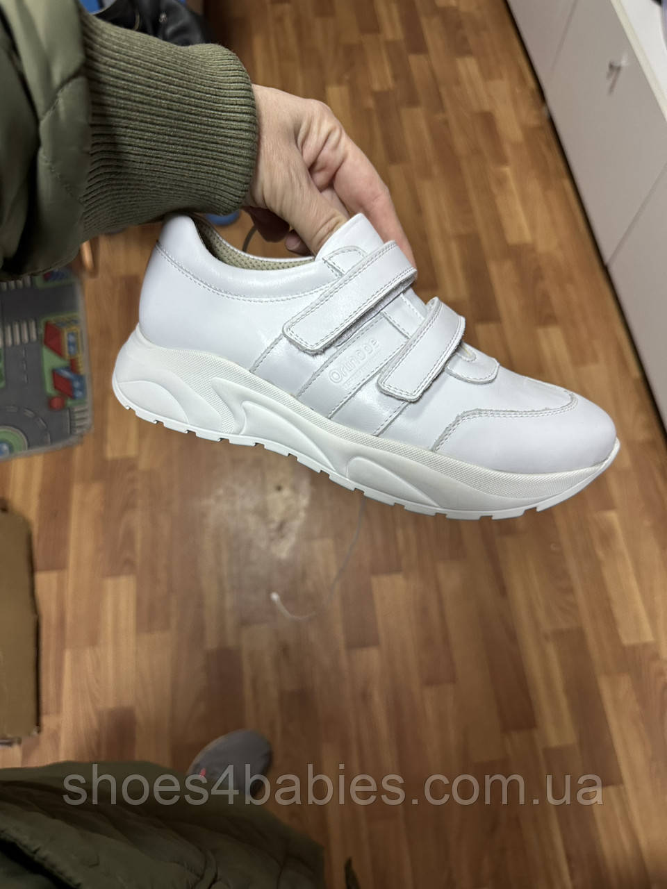 Ортопедичні кросівки Orthobe р36-23.5см з натуральної шкіри