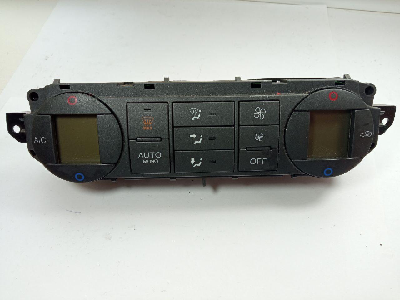 Панель кнопок Ford Focus Bj07 6N4T18C612AC / W6CA14309, фото 1