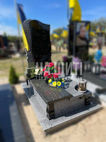 Консультація: 096 332 70 70 | Військовий пам'ятник з натурального українського каменю в граніті габро та покостівка.