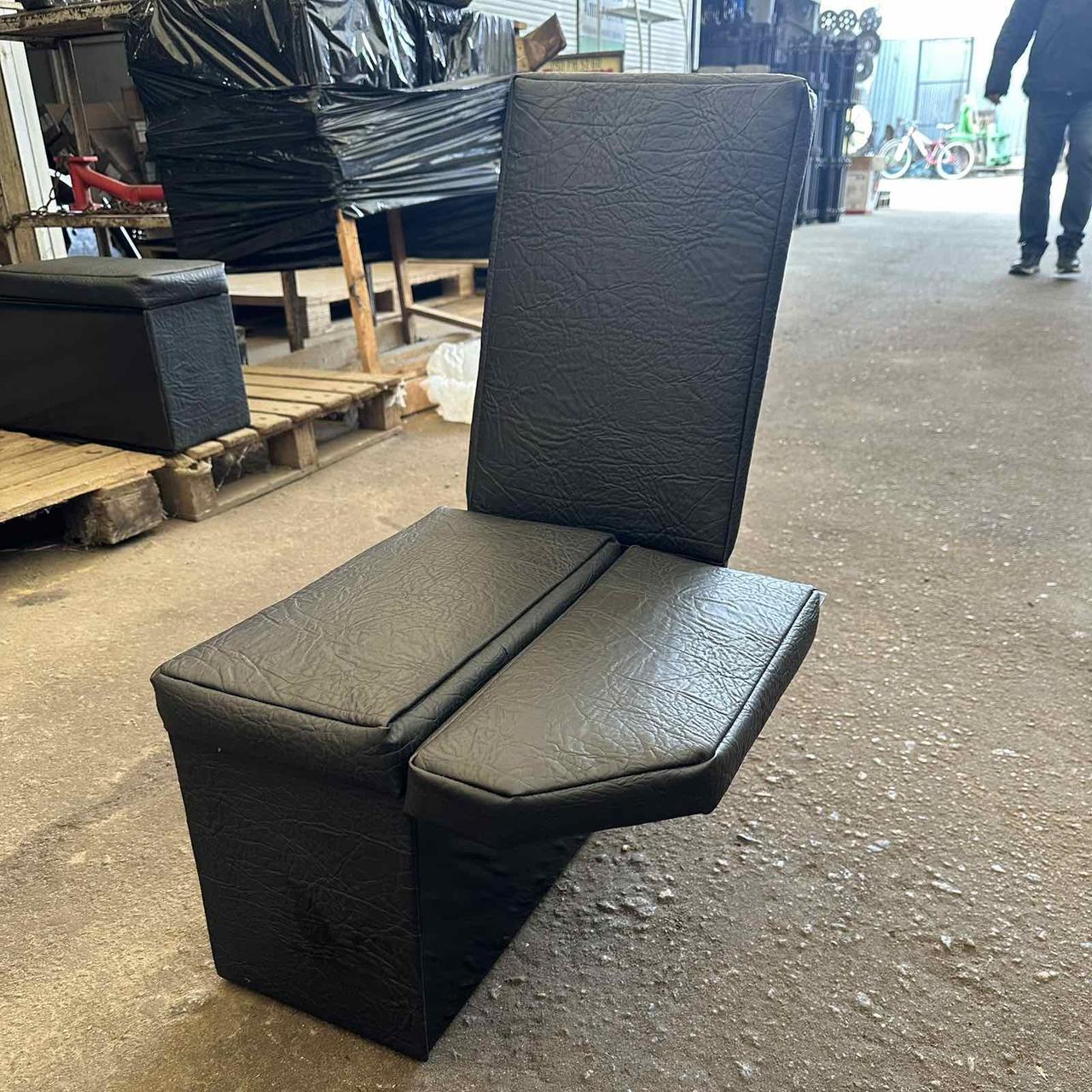 Сидіння додаткова кабіна МТЗ-80-1221 (Бокове сидіння ящик) зі спинкою, фото 1