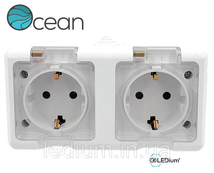 Розетка двомісна із заземленням Біла Ocean IP54