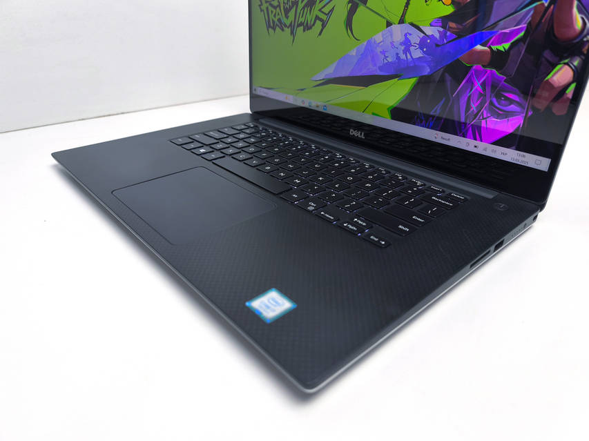 Графічна станція Dell XPS 15 9560 15.6 Touch 4K IPS Core i7-7700HQ