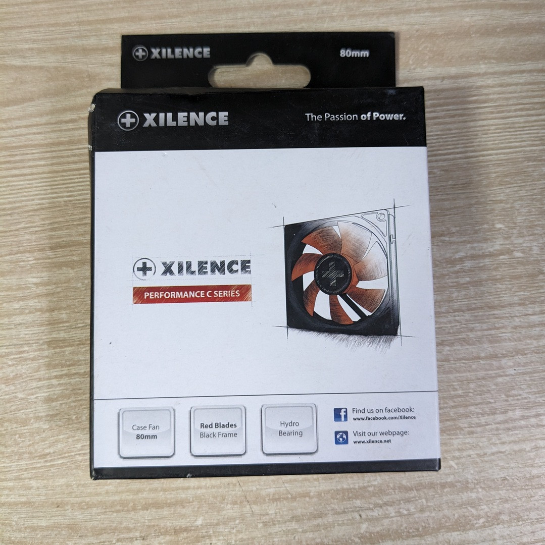 Кулер для корпусу 800мм Xilence XPF80R.PWM. Чорно-червоний вентилятор