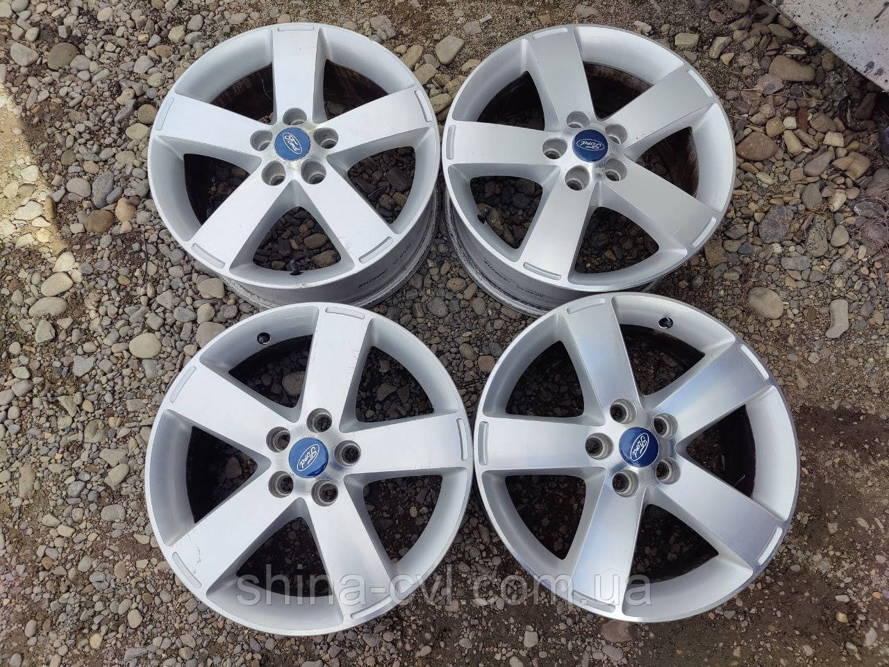 Диски 5.108 r17 7j et55 dia63.3 Ford Kuga/Escape/Mondeo/Focus, фото 1