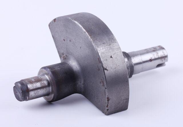 Вал балансувальний - 195N YBX, фото 1