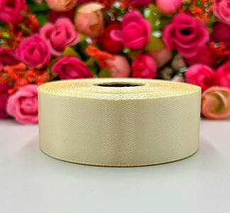 Атласна стрічка / 2,5 см / 23 метри / Шампань
