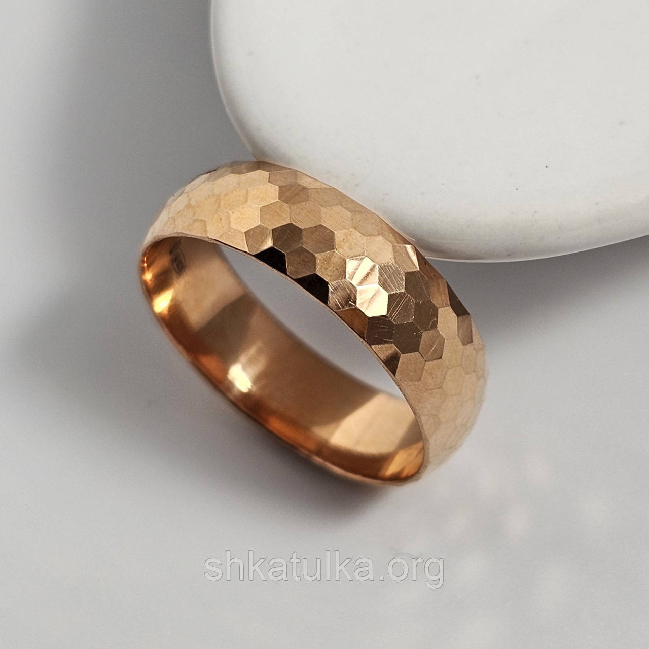 Обручка позолочена з красивим орнаментом, фото 1