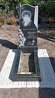 Одинарный памятник из гранита 1