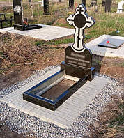 Гранитный крест на могилу 1