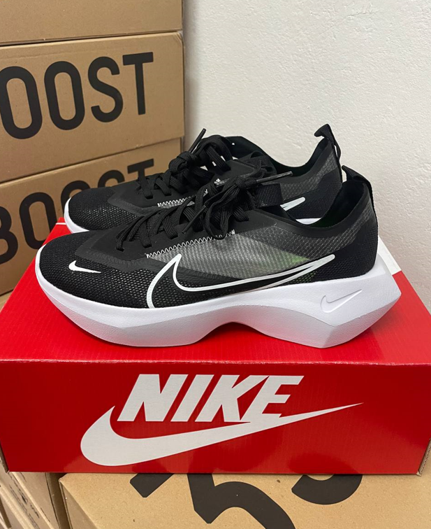 Жіночі кросівки Nike Vista Lite Black White взуття Найк Віста Лайт чорно-білі літні сітка на платформі