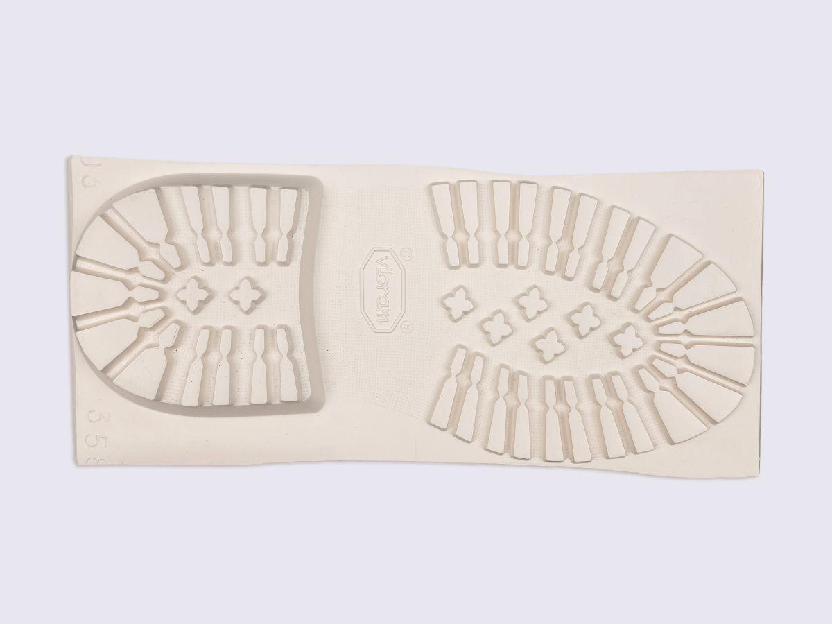 BETULLA (8303) кремовая (55), підошва Vibram