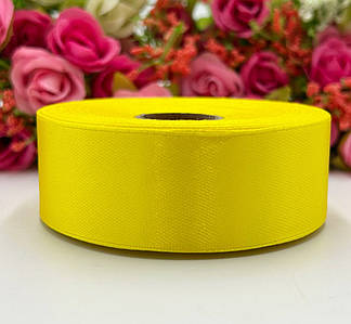 Атласна стрічка / 2,5 см / 23 метри / Жовтий