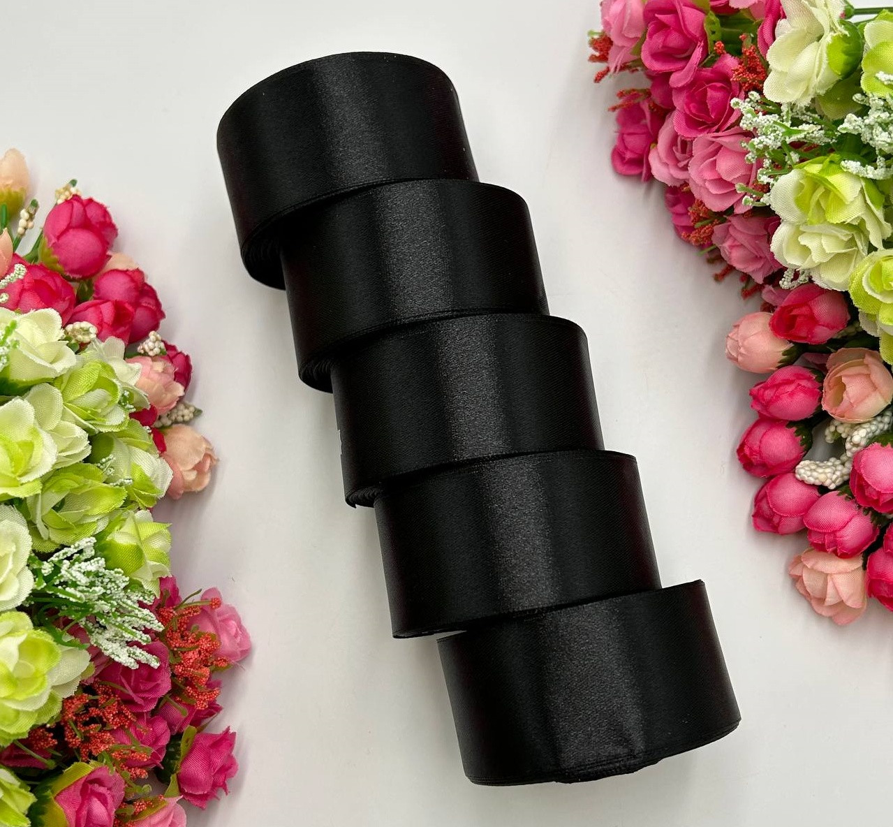 Атласна стрічка для рукоділля - 4 см x 23 м (опт, 5 рулонів) / Чорний, фото 1