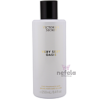 Спрей для тела Victoria's Secret Body Mist Fine Fragrance Very Sexy Oasis