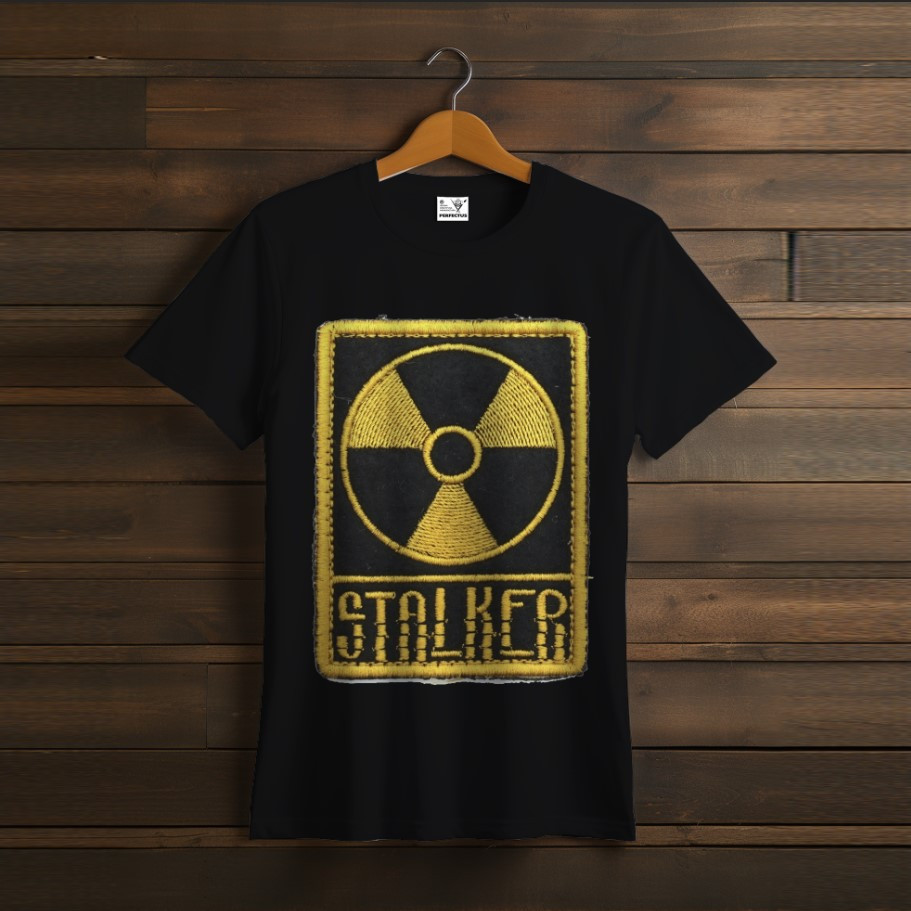 Футболка з принтом "Сталкер STALKER S.T.A.L.K.E.R 2 логотип шеврон" ВСІ Розміри, фото 1