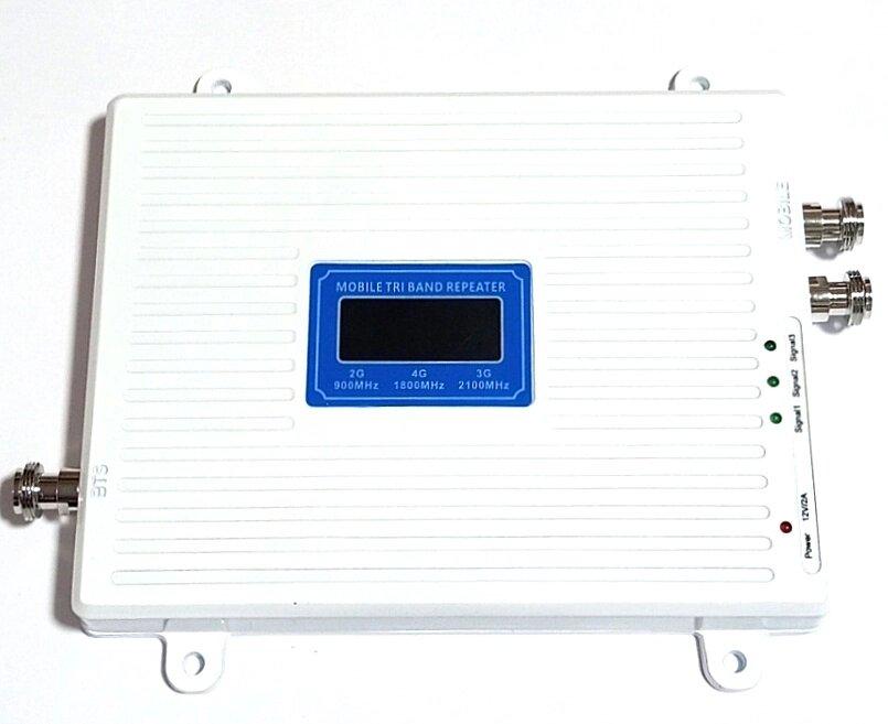 Репітер підсилювач мобільного зв'язку тридіапазонний KDTWO-2070-GDW 900/1800/2100 МГц з 2-ма виходами, 300-500 кв. м.