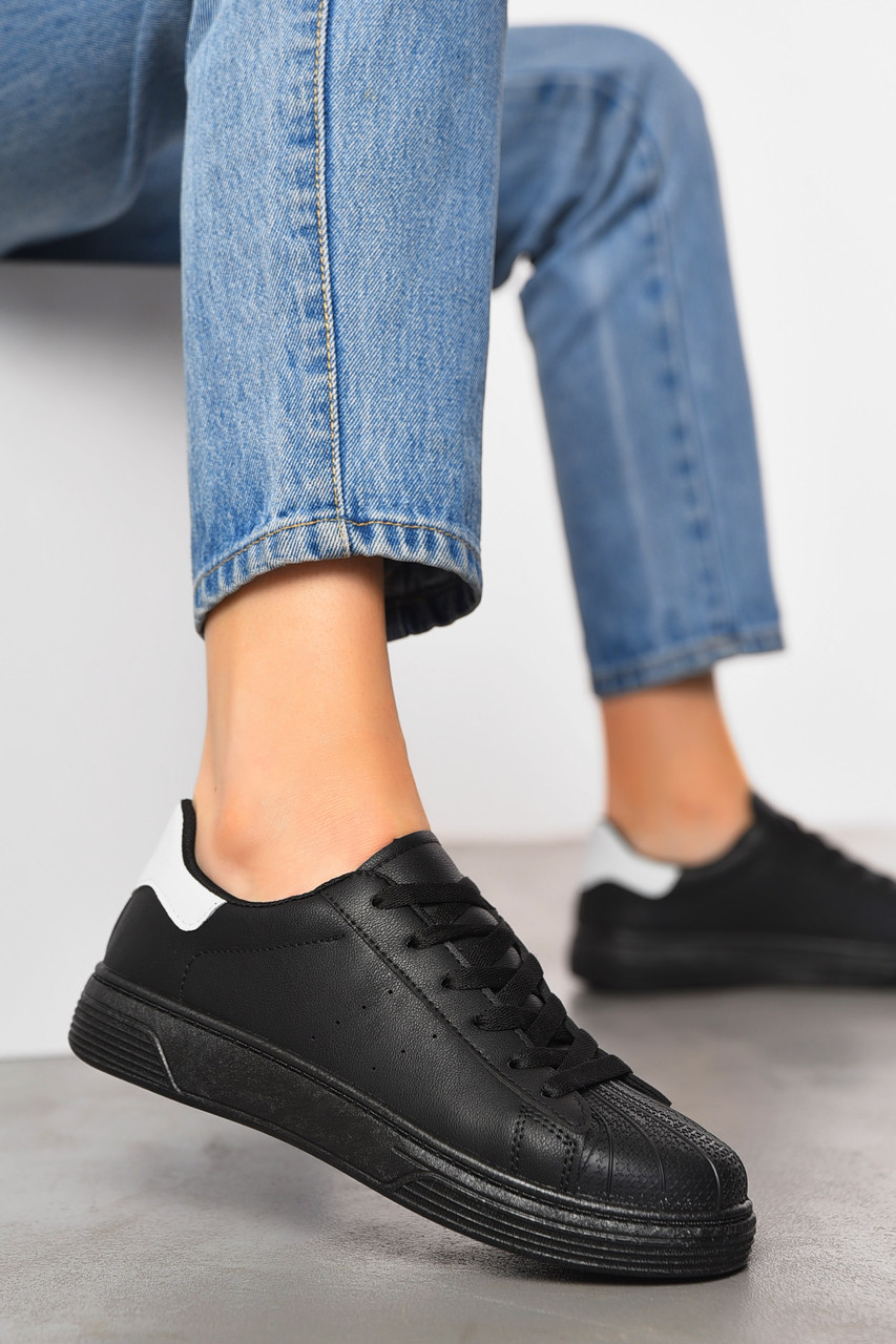 Кросівки жіночі чорного кольору на шнурівці 174119T Безкоштовна доставка, фото 1