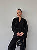Чорний вишуканий брючний костюм-двійка тканина пліссе: широкі штани та подовжена кофта кімоно з поясом, фото 5
