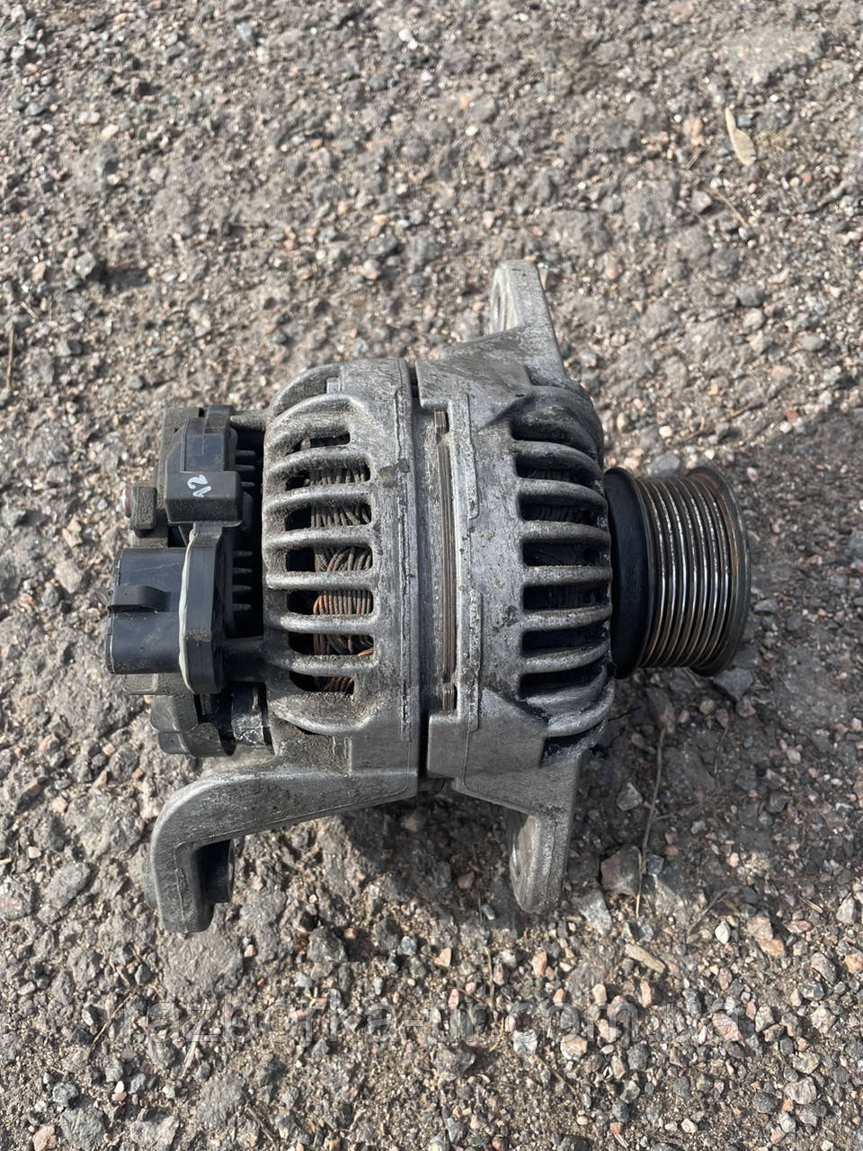 Renault Magnum E5 DXI генератор б/у 124655012