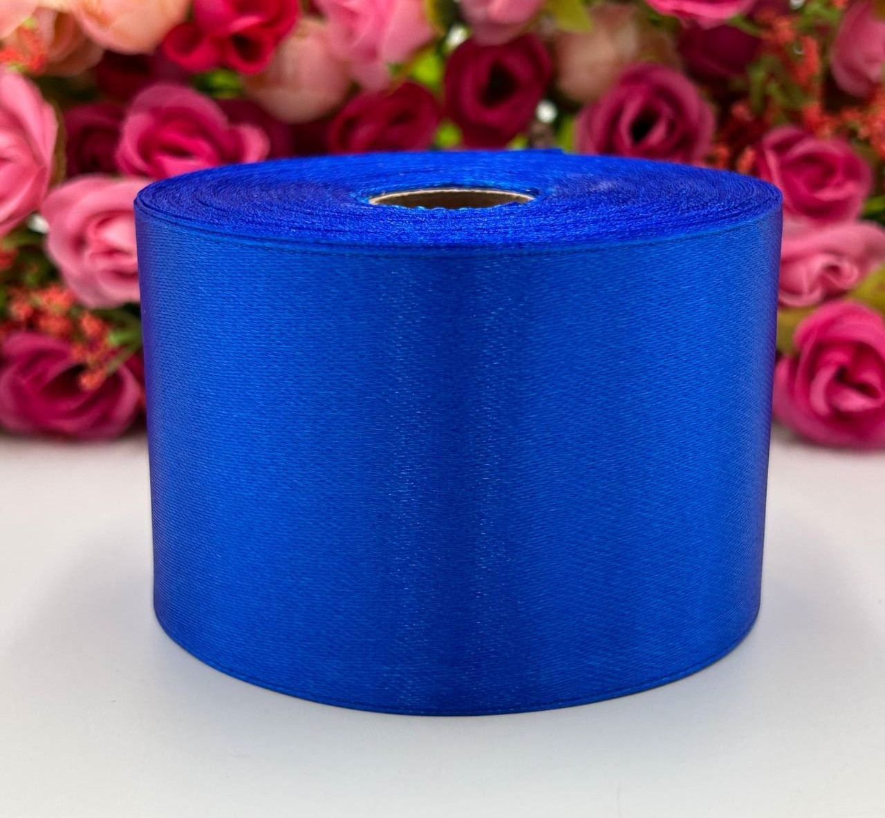 Атласна стрічка для рукоділля - 5 см x 23 м / Електрик, фото 1