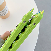 Гумовий 3D чохол Monsters Pop it для iPhone 15 Pro / (з ремінцем), фото 3