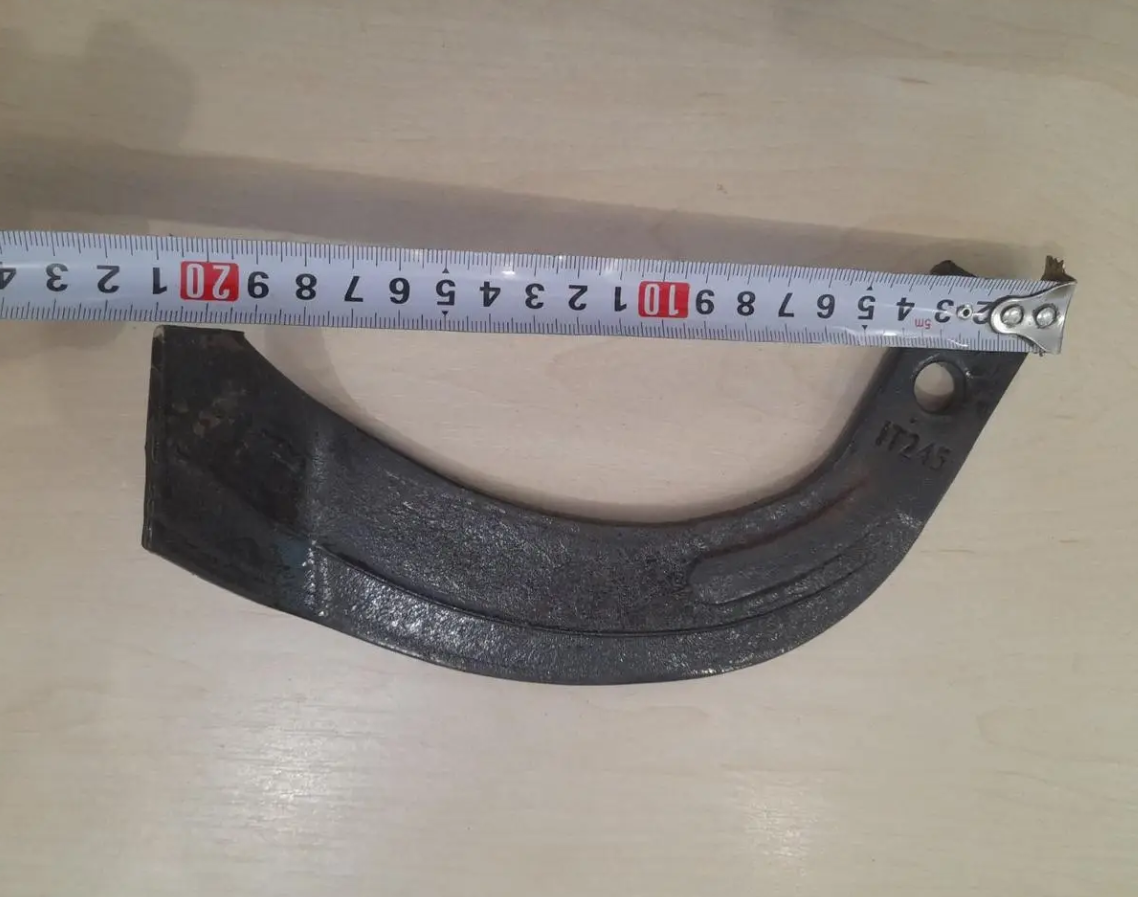 Ніж грунтофрези IT-225 (210) 21см ЧОРНІ на тракторну почвофрезу Китай GQN ДТЗ Заря