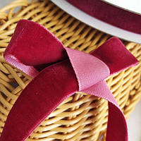 Оксамитова стрічка декоративна 2 см 20 м - 8060