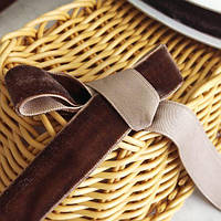 Оксамитова стрічка декоративна 2 см 20 м - 8135