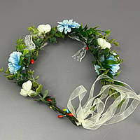 Весняний віночок із квітами ромашки - блакитний