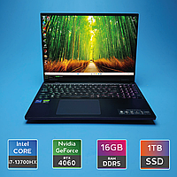 MacBook本体 MacBook Pro Core i7 2.7GHz/16GB/1TB(SSD) Apple Macbook Pro 15