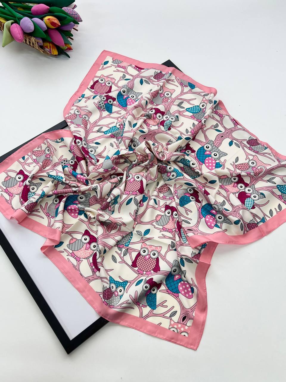 Шовкова хустка Совушки 90*90 см рожева
