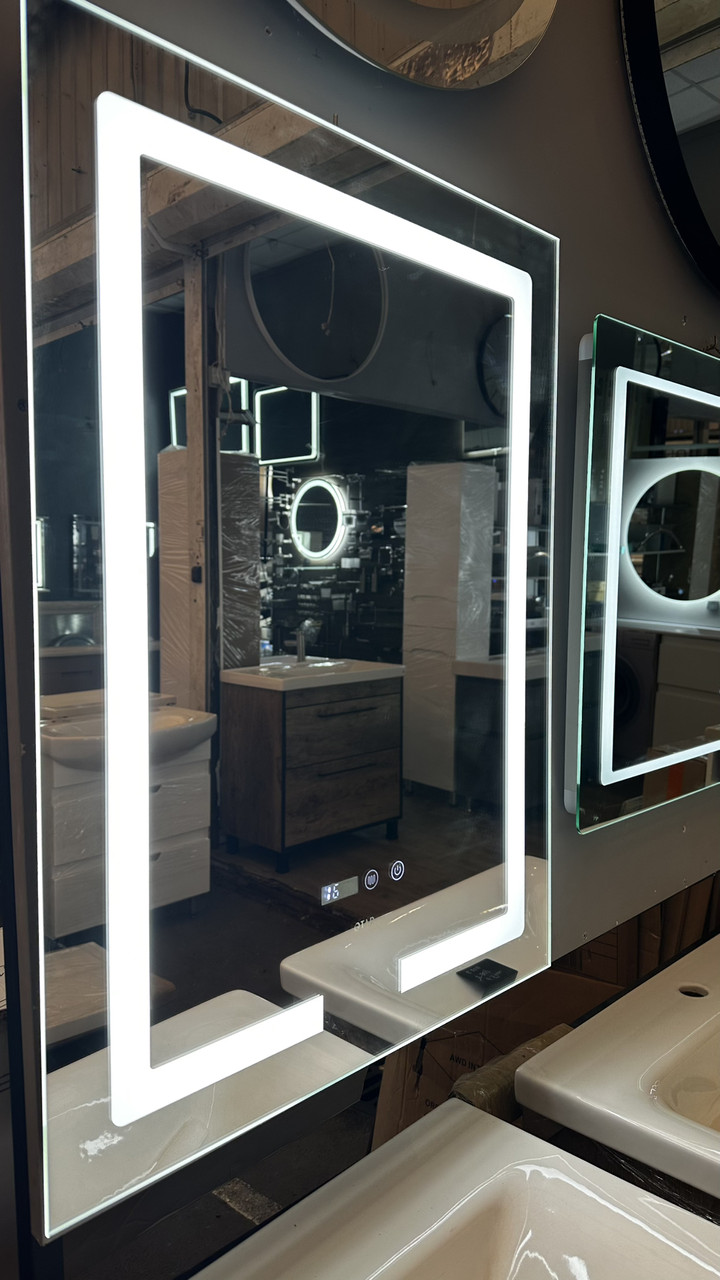 Дзеркало 60х80 з LED-підсвічуванням Touch,годинником  антизапотіванням, з годинником, диммером, рег. яскравості