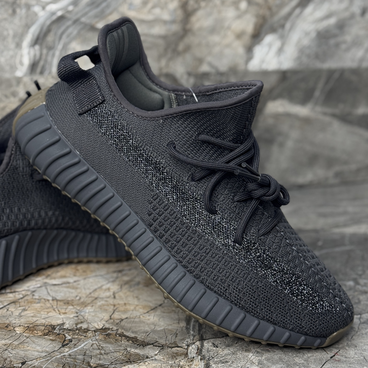 Кросівки Yeezy 350