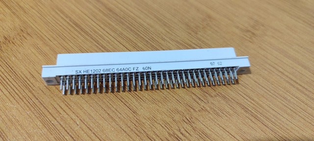 Тип R Din 41612 Роз’єм 64-контактний розетка Female позолота Тип R Din 41612 Роз’єм 64-контактний розетка Female позолота