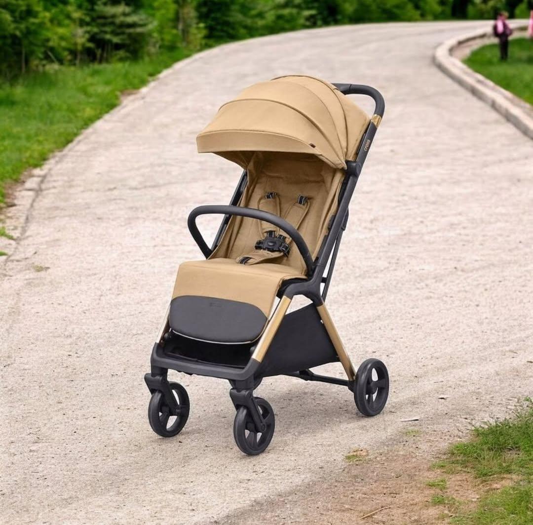 Дитяча прогулянкова коляска — книжка з регульованою спинкою CARRELLO Cross CRL-5523 Бежевий, фото 1