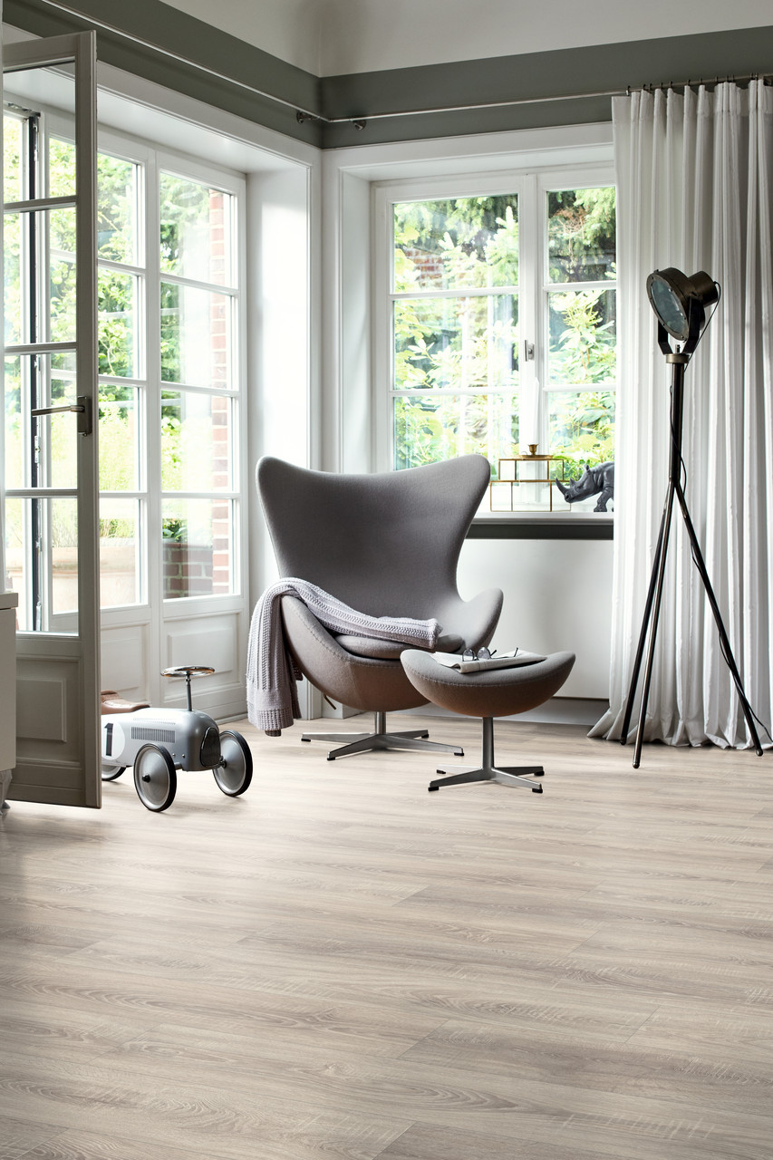 Ламінат EGGER дуб Тосколано світлий 32 клас 8 мм Aqua24, фото 1