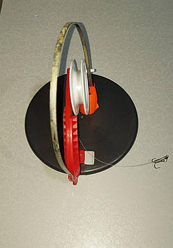 Жерлиця щука обладнана.