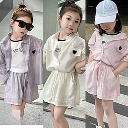 Легкий літній костюм для дівчинки-трійка сорочка шорти футболка в розмірі 90 лілового кольору