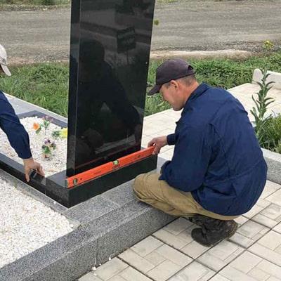 Встановлення пам'ятника на могилу, фото 1