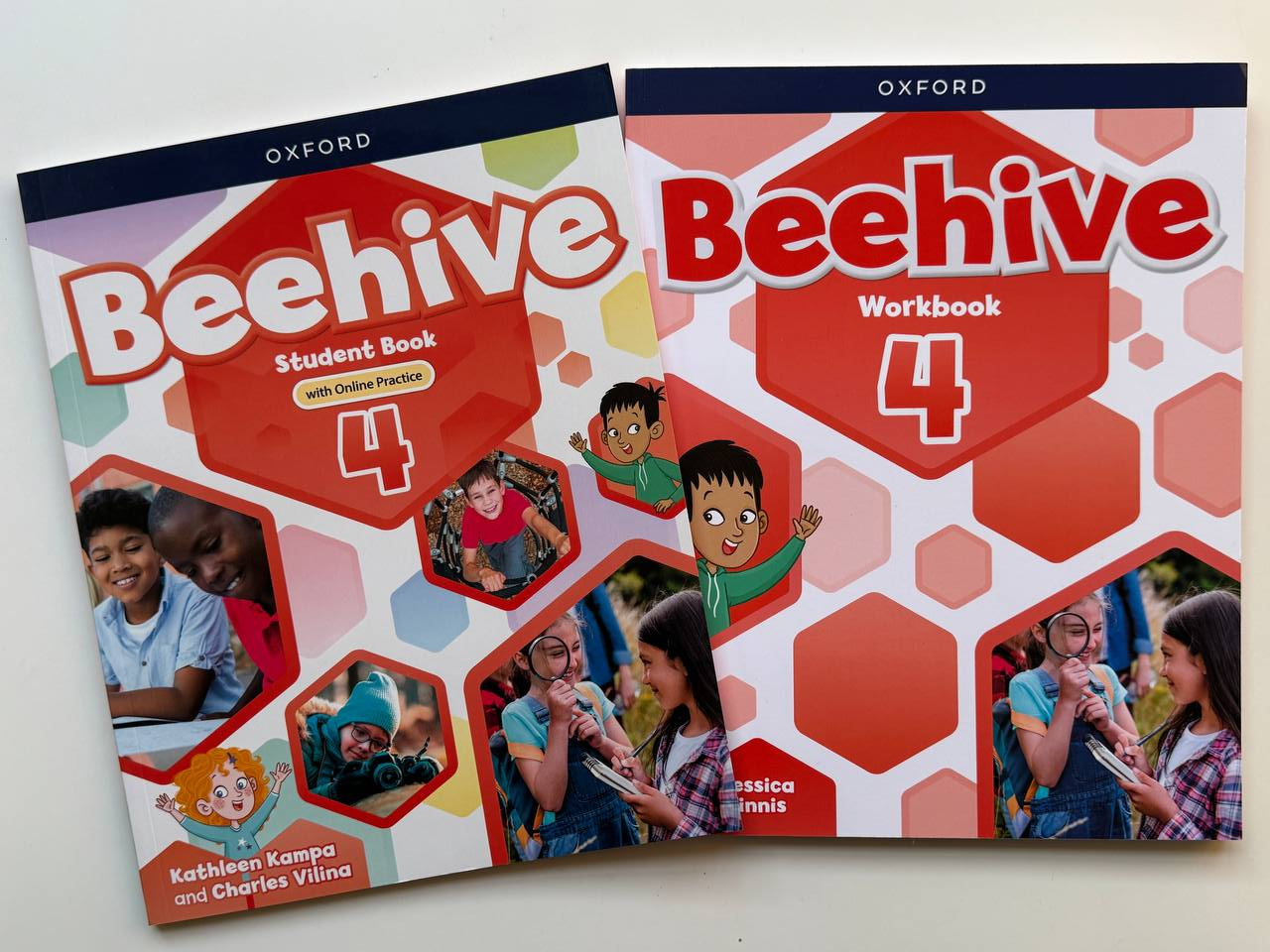 Комплект Beehive 4 Student Book with Online Practice + workbook (Підручник + робочий зошит), фото 1