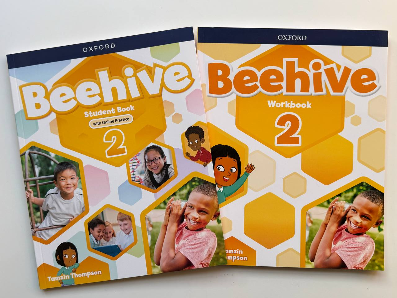 Комплект Beehive 2 Student Book with Online Practice + workbook (Підручник + робочий зошит), фото 1
