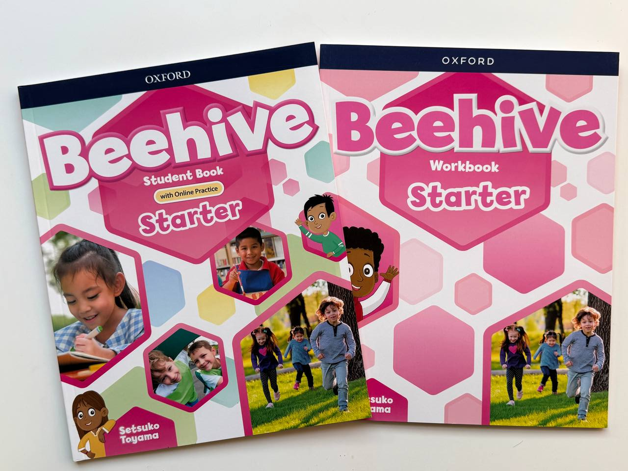 Комплект Beehive Starter Student Book with Online Practice + workbook (Підручник + робочий зошит), фото 1