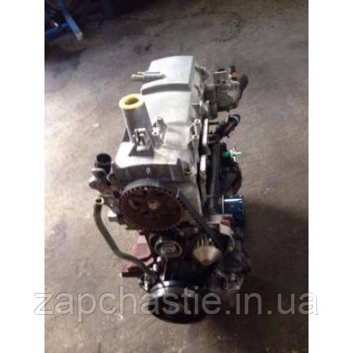 Двигун Рено Кенго 1.4б K7J