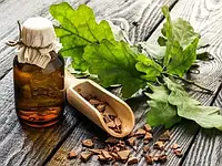 Навіщо використовувати дубові кубики та щіпки при виробництві домашнього самогону?