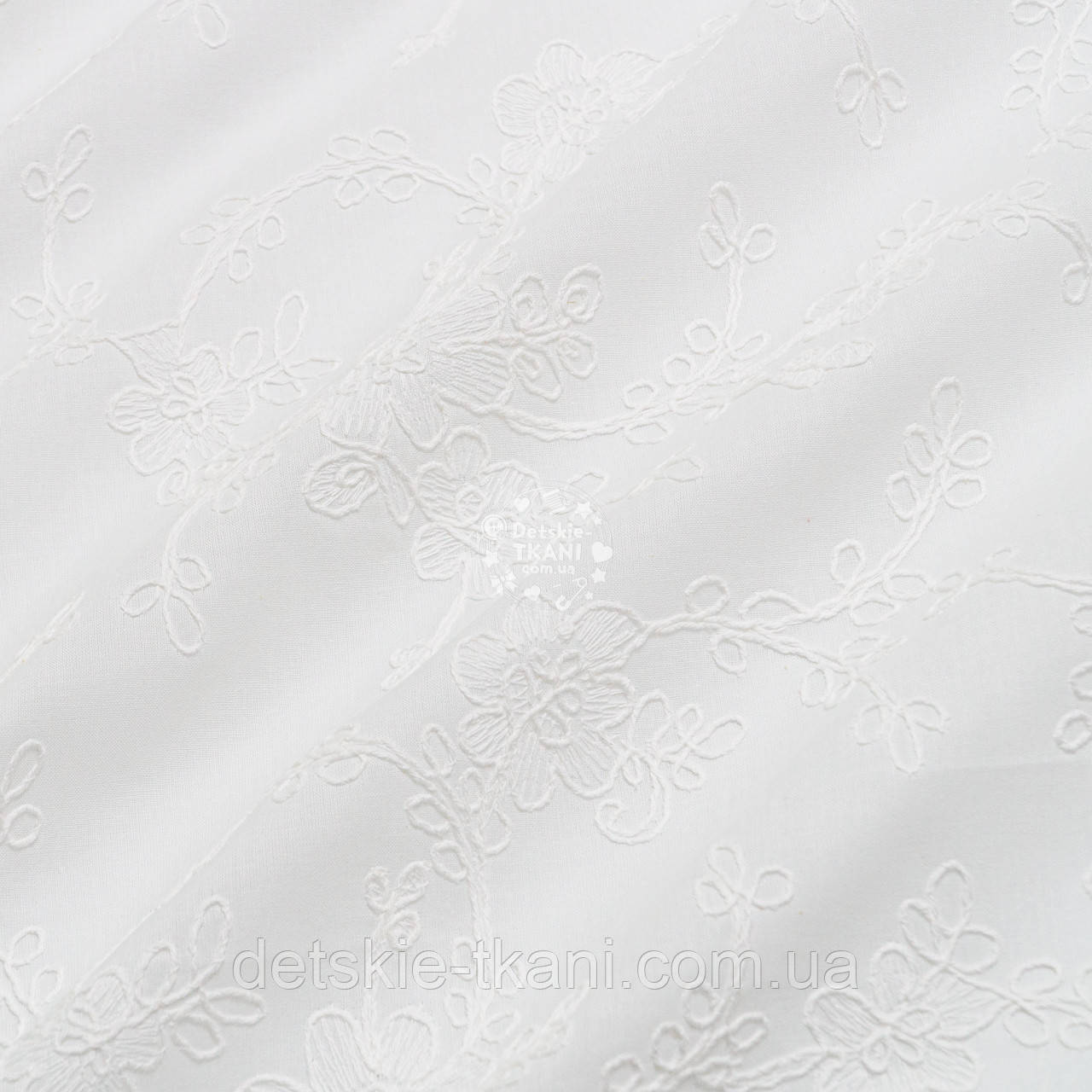 Білий батист із вишивкою (ширина 150 см), №555034