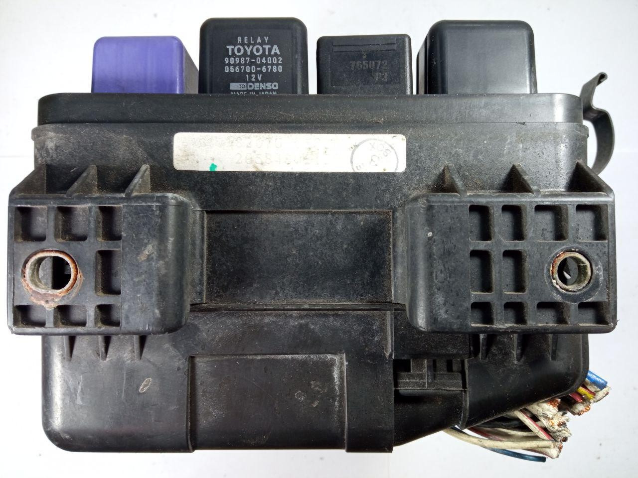 Блок запобіжників Toyota Carina Bosch 82670-05020 / 8267005020 / 205848021296, фото 1