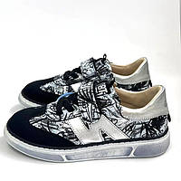 Кросівки шкіряні для дівчинки Bebetom